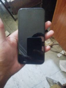 iPhone 15 - photo 1
