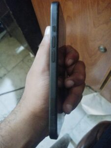 iPhone 15 - photo 4