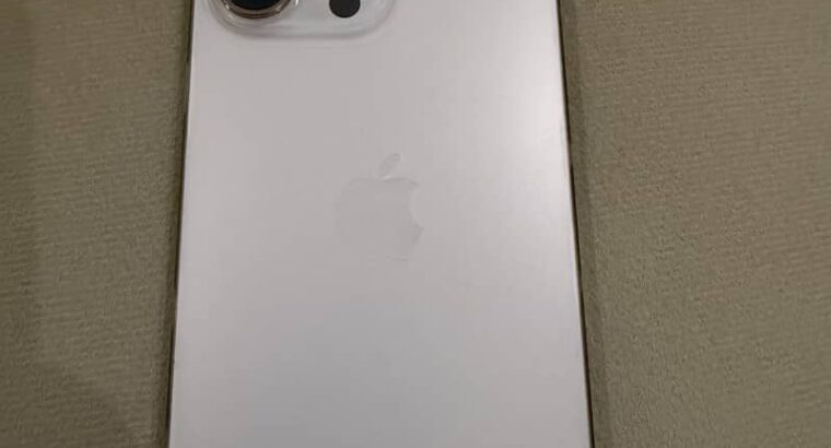 Apple iPhone 16 Pro Max