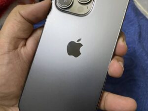 Apple iPhone 13 Pro