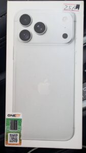 Apple iPhone 18 Pro Max - photo 1