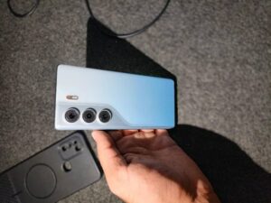 Tecno CAMON 40 Pro - photo 8