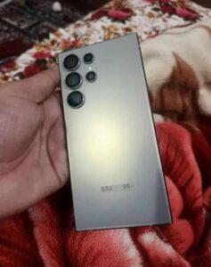 Samsung Mobile S24 Ultra - photo 1
