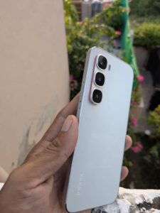 Infinix Hot 6 Pro - photo 2