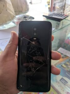 One Plus 6T - photo 1