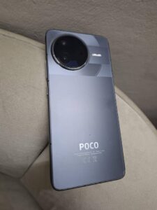 Xiaomi POCO F7 Pro - photo 3