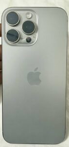 Apple iPhone 16 Pro Max - photo 1