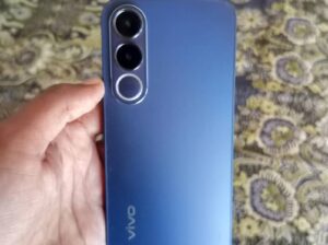 Vivo V70 FE 5G