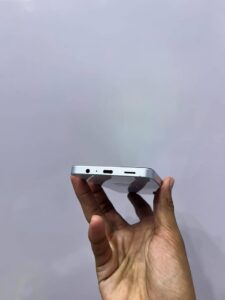 Samsung Mobile A06 - photo 5