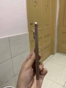 Iphone 16 pro max - photo 4