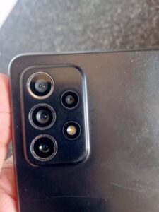 Samsung Mobile A72 - photo 2