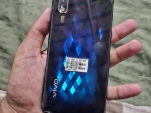 Vivo S1