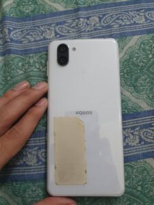 Sharp Aquos R3 - photo 1