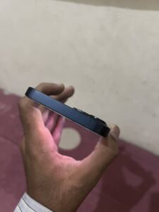 Apple iPhone 13 - photo 3