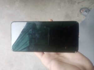 Realme GT - photo 2