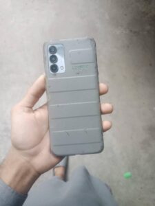 Realme GT - photo 1