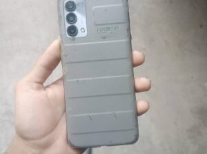 Realme GT