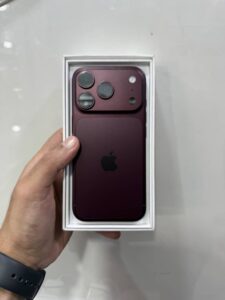 Apple iPhone 18 Pro - photo 1