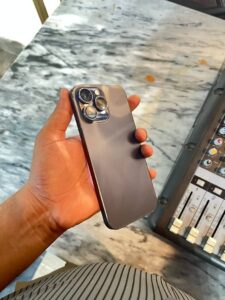 Apple iPhone 14 Pro Max - photo 2