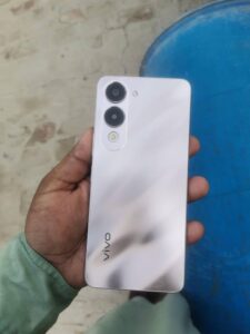 Vivo Y04 - photo 2