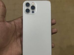 Apple iPhone 12 Pro