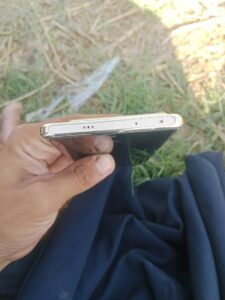 Infinix Note 40 Pro - photo 4