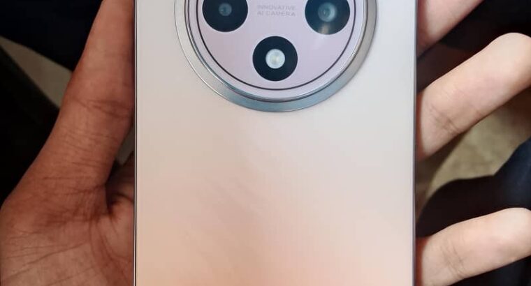 OPPO Reno 12 F