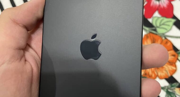 Apple iPhone 15