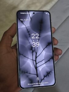 Nothing Phone 2 - photo 2