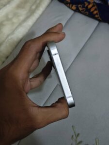 Nothing Phone 2 - photo 3