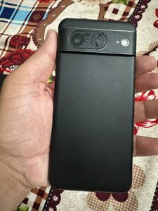 Google Pixel 8 - photo 1